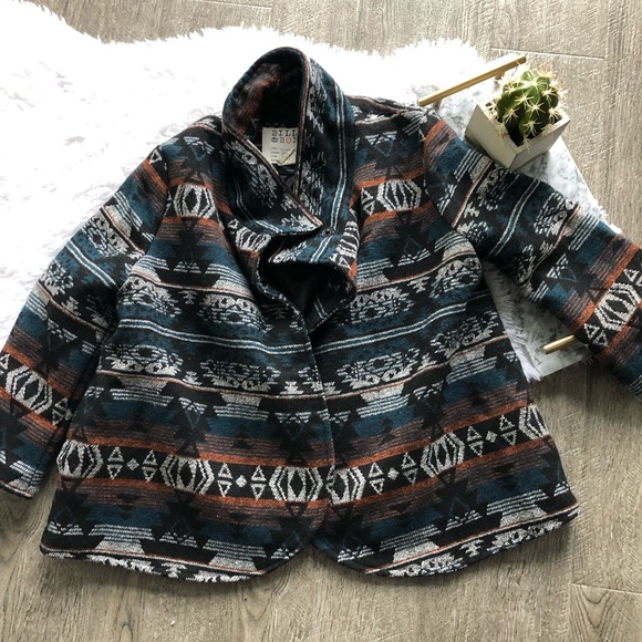 Billabong Aztec Cape Style Jacket 